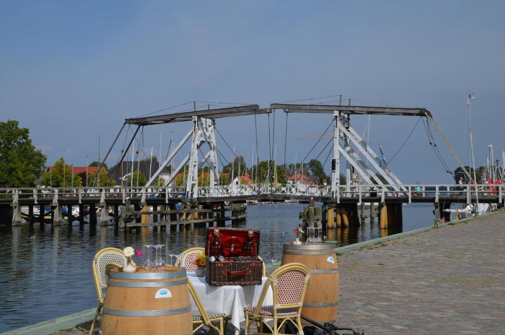 Hotel Zur Bruecke Greifswald Eksteriør billede